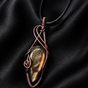 slender vertical gold teardrop